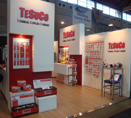 Stand2.jpg